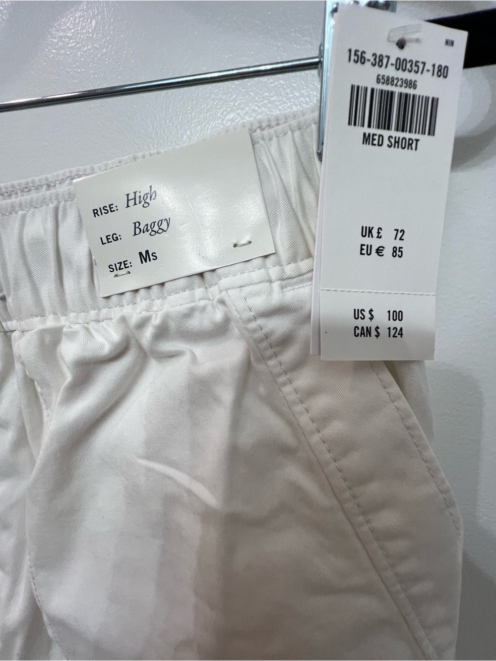 NWT Abercrombie Pull-On Wide Leg White Cargo Pants Women’s Size Medium Short - Picture 4 of 6